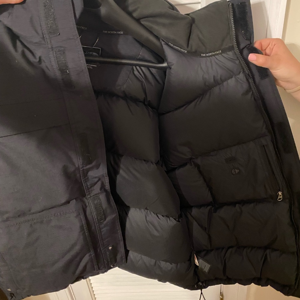 The North Face Black Men's Jacket size M - Picture 4 of 4